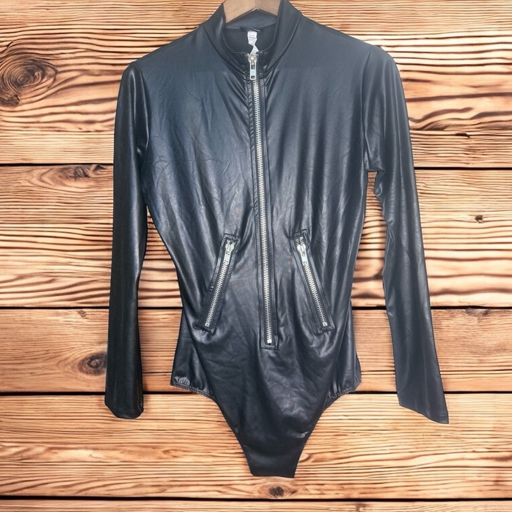 Frederick's of Hollywood Black Zipper Bodysuit - Picture 2 of 6